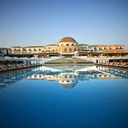 Mitsis Selection Laguna Hersonissos  Exterior foto The resort at the end of the day