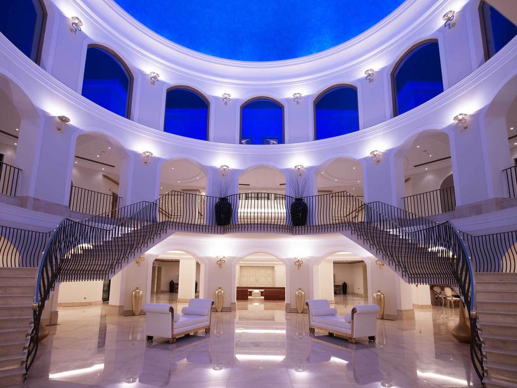 Mitsis Selection Laguna Hersonissos  Exterior foto The lobby of the hotel