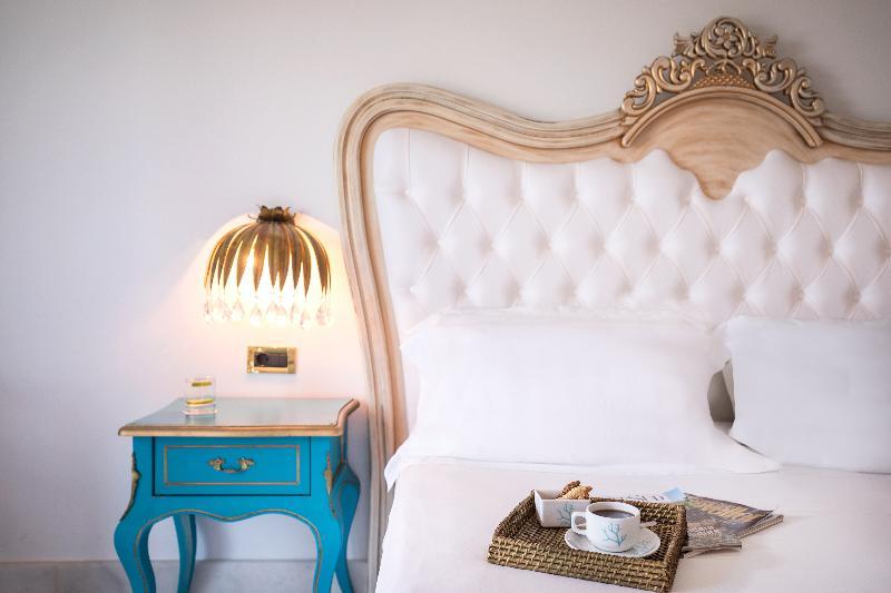 Mitsis Selection Laguna Hersonissos  Exterior foto A bedroom at the hotel